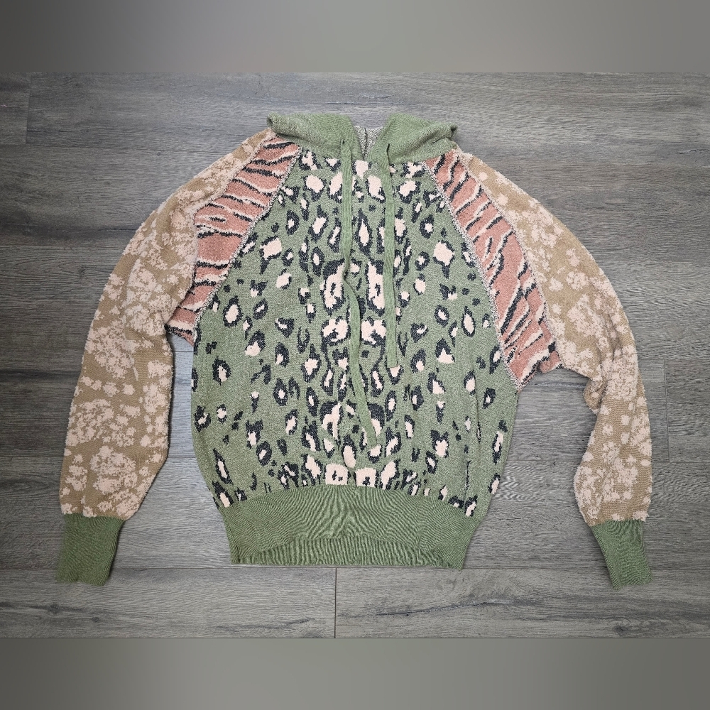 Animal Print Mixed Media Terry Hoodie Womens Size Small Light Green Pink EUC